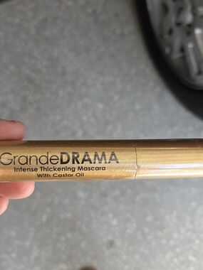 Grande Drama Intense Thickening Mascara With Castor Oil